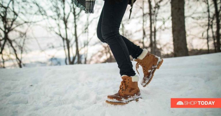 What Is The Best Shoes to Wear in The Snow